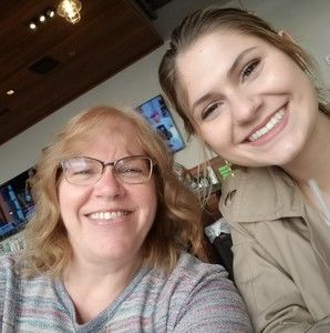 Meet your Posher, Joann